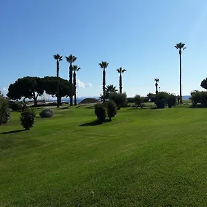 https://chez-ulysse.fr-provencehotel.com